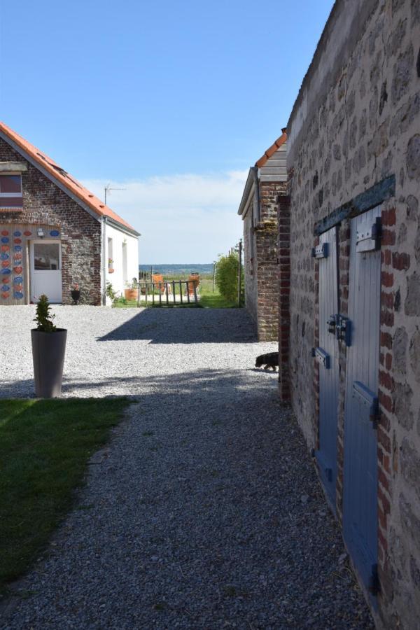 Le Clos De L'Angley Gites Et Ecurie Caffiers Dış mekan fotoğraf