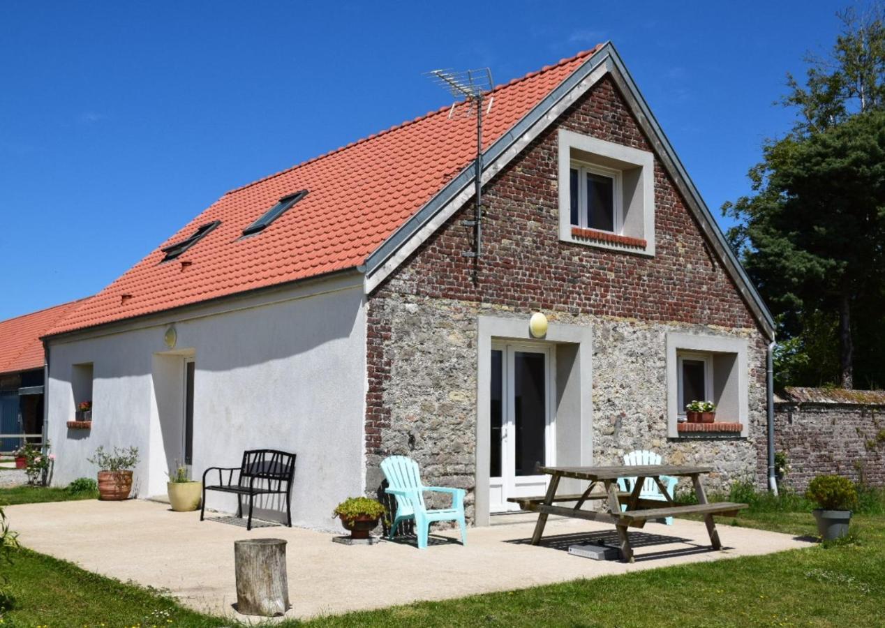Le Clos De L'Angley Gites Et Ecurie Caffiers Dış mekan fotoğraf
