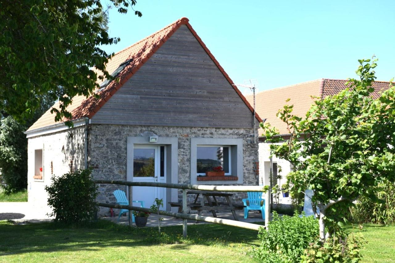 Le Clos De L'Angley Gites Et Ecurie Caffiers Dış mekan fotoğraf